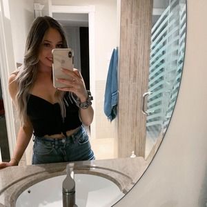 Meet your Posher, Jenna